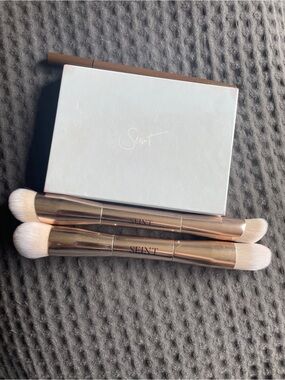Seint Makeup Brushes and Magnetic (two level) Palette with some shades
